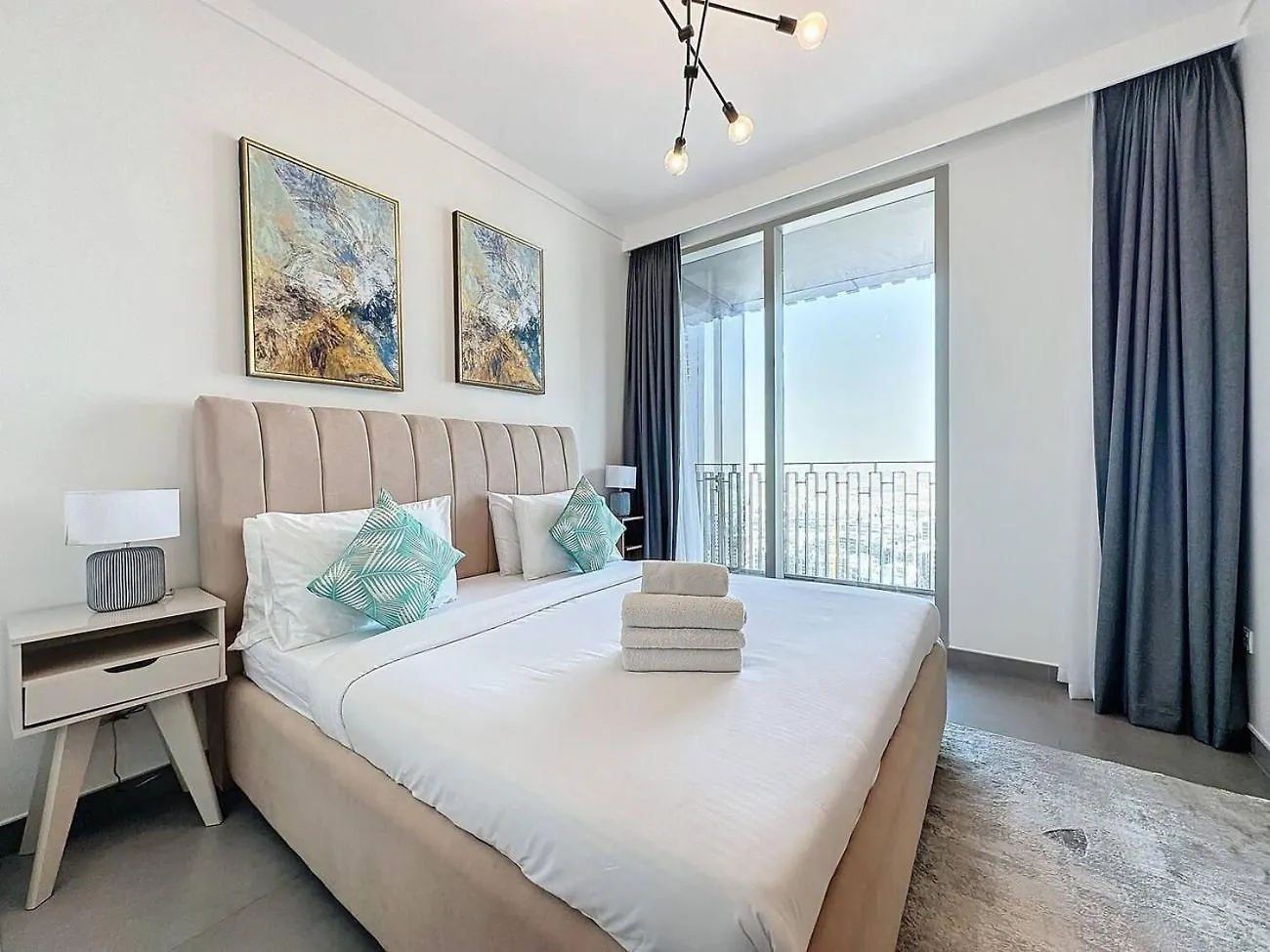 Fam Living - Spacious 3-Bedroom Apartment In Creek Gate With Stunning Views Dubai United Arab Emirates