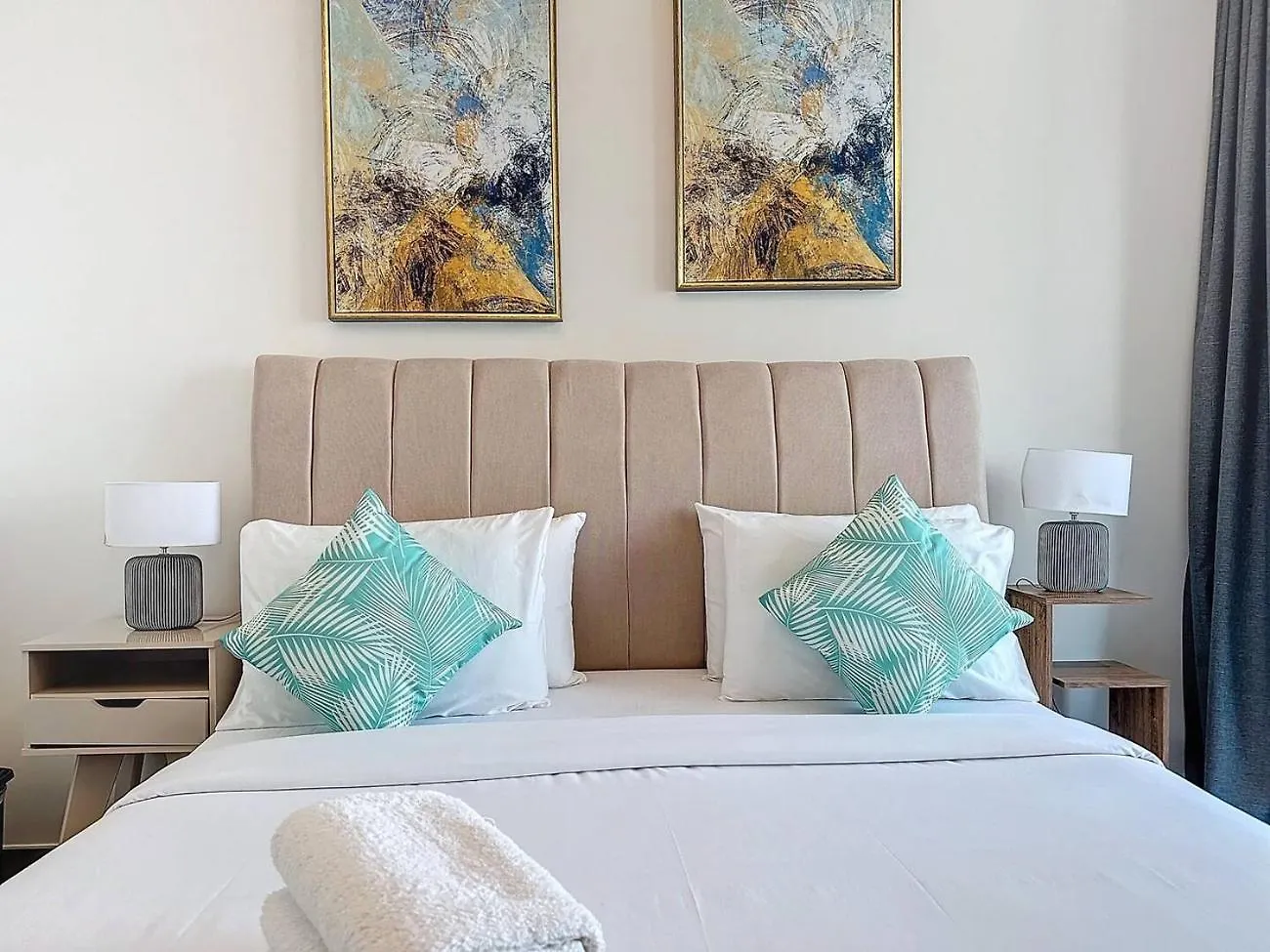Fam Living - Spacious 3-Bedroom Apartment In Creek Gate With Stunning Views Dubai United Arab Emirates