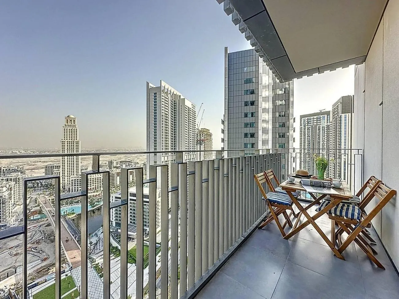 Fam Living - Spacious 3-Bedroom Apartment In Creek Gate With Stunning Views Dubai 0*,