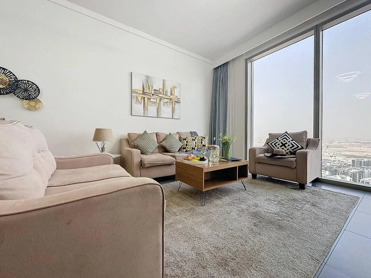 Fam Living - Spacious 3-Bedroom Apartment In Creek Gate With Stunning Views Dubai